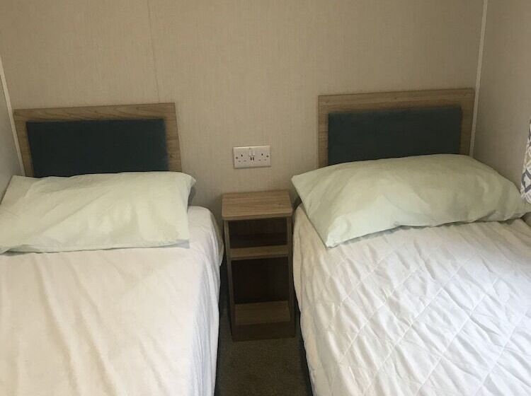 فندق Captivating 3 Bed Brand New Luxury Caravan