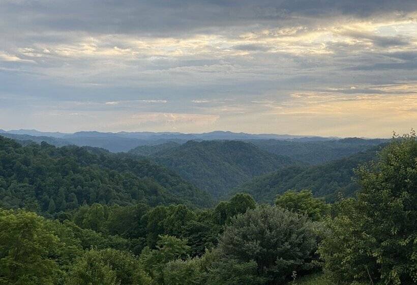 ホテル Fox Run Resort