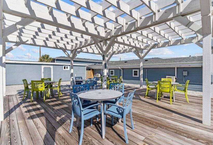 ホテル Loggerhead Inn & Suites
