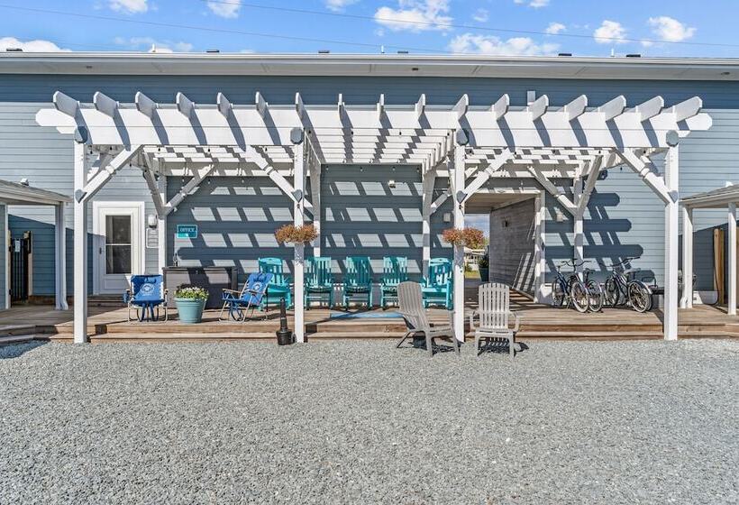 ホテル Loggerhead Inn & Suites