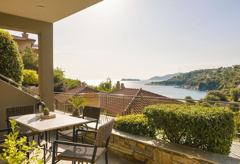 ホテル Paramithenio Village Beach Resort & Spa