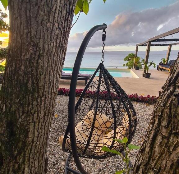 استراحتگاه South Pacific Memories