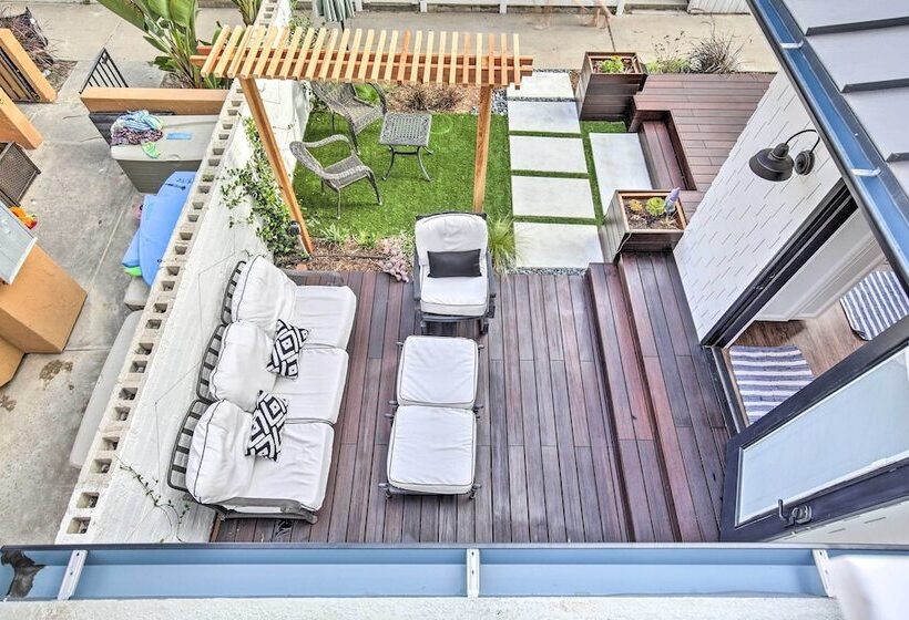 San Diego Home   Walk To Sail Bay & Mission Beach!