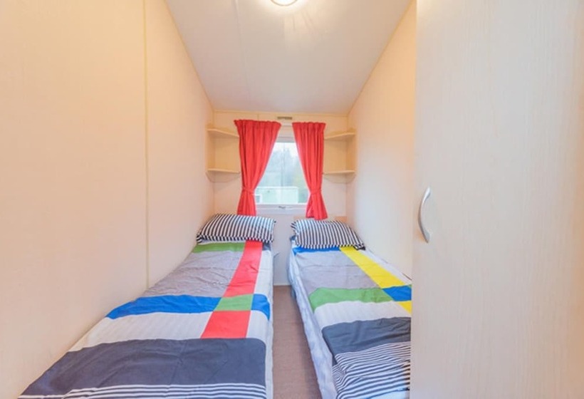 Newton Stewart Cabin Sleeps 6   Family Friendly