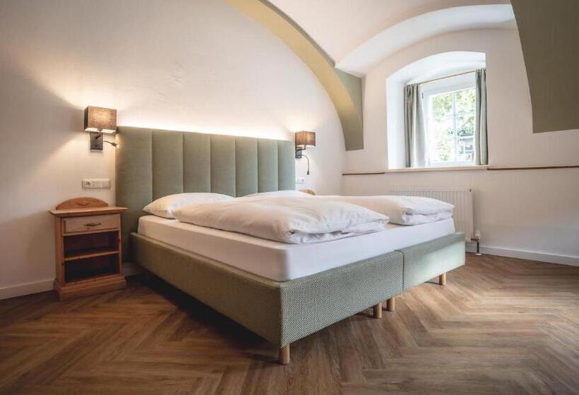 ユースホステル Gasthof Fischer Dörnbach