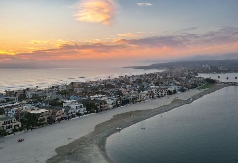 Bay View 3 By Avantstay Stunning Home On The Beach! In Mission Beach!