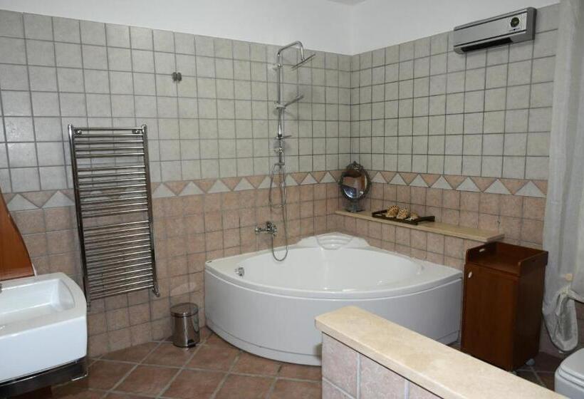 تختخواب و صبحانه Casammare