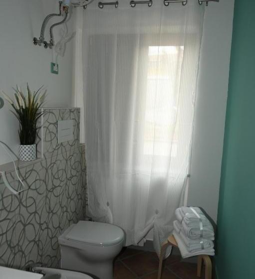 تختخواب و صبحانه Casammare