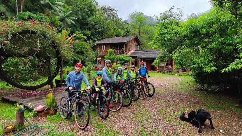 住宿加早餐  Quinta Da Gavea   Hospedaria E Quintal Criativo