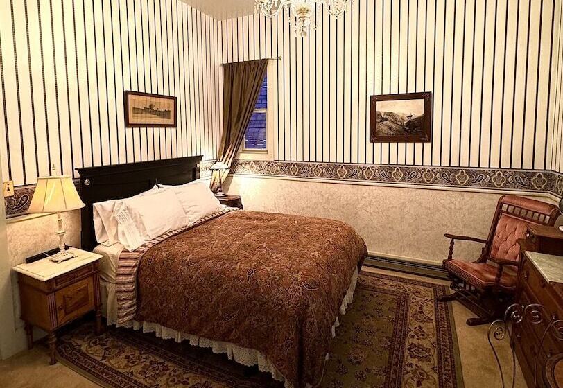 مبيت وإفطار Rico Mine Shaft Inn