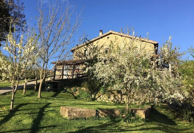 여관 Agriturismo La Grotta Dei Folletti