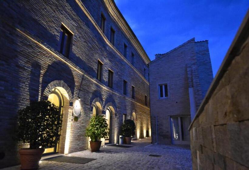 فندق Palazzo Riccucci