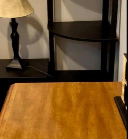 膳宿费 Small Private Get Away, Tiny Home Garage Studio Apartment