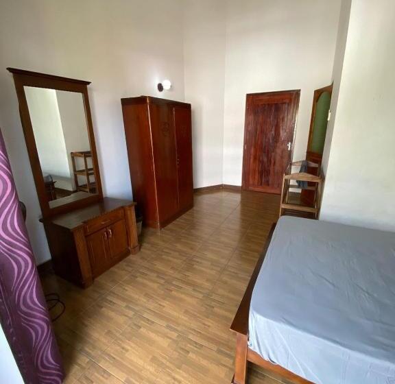 פנסיון The Serene House