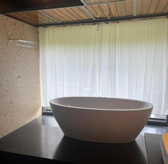 渡假胜地  Biranji Aqua Retreat