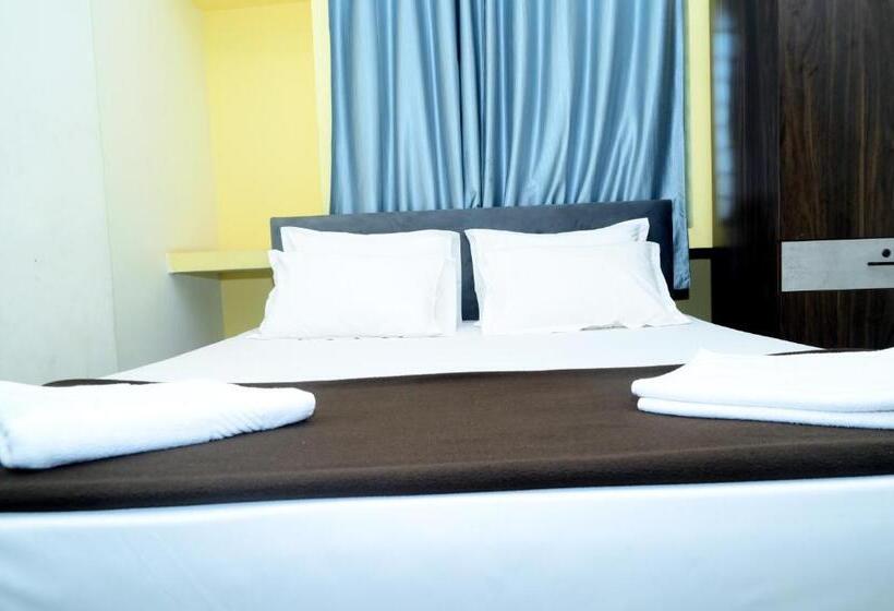 酒店 Aradhya Inn Deralakatte
