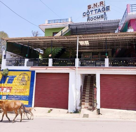 هتل Snr Cottage & Rooms