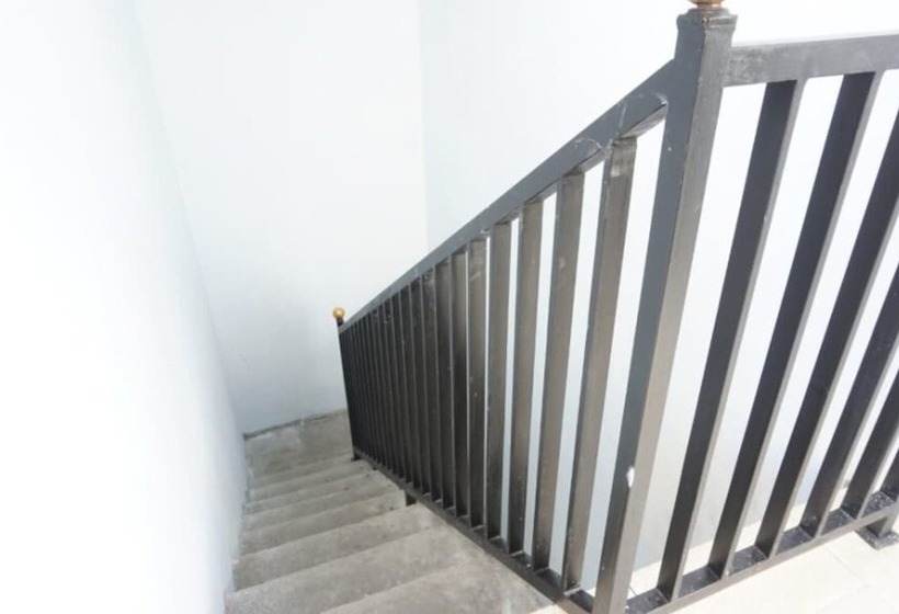 ホテル Spot On 93611 Kost Pak Suyatno Syariah 2