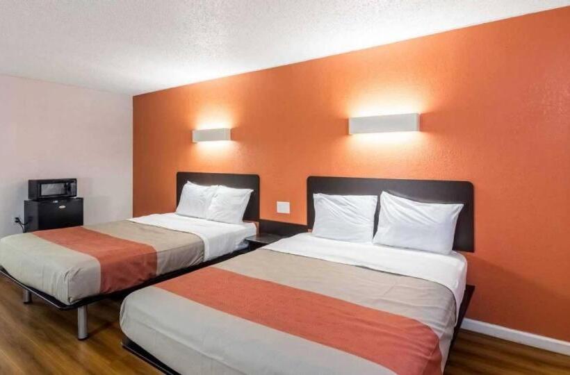 فندق Whitten Inn