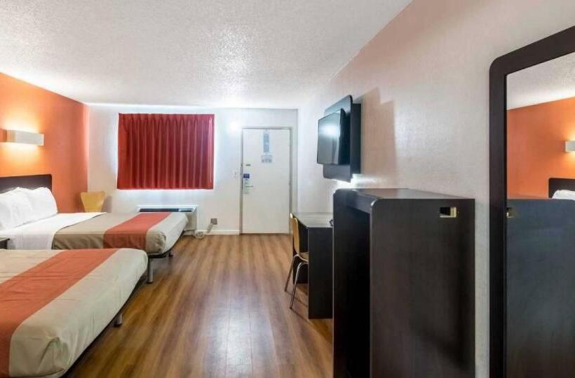 فندق Whitten Inn