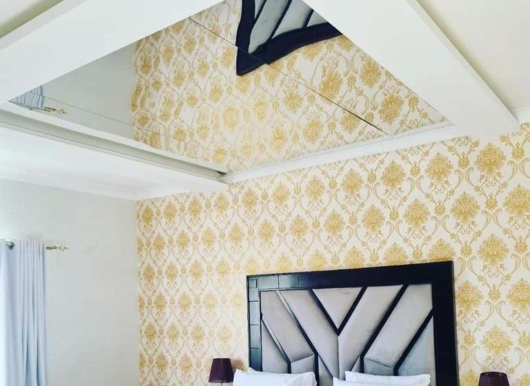 Pension Azalea Lodge