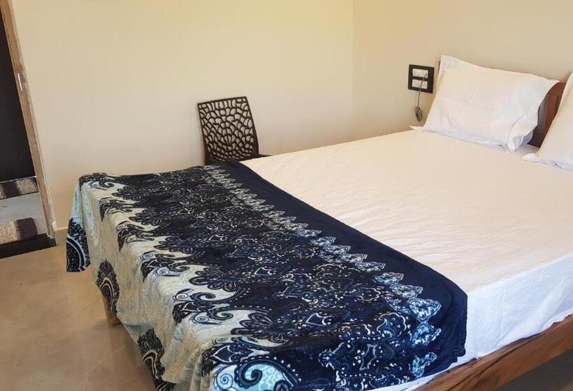 膳宿费 Padmaa Hampi Echo Villa