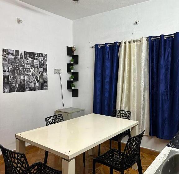 پانسیون Salt Life Beach Resort Private Villa For Group Stay