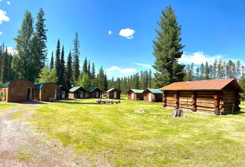 Triple G’s Resort   Cabin 6