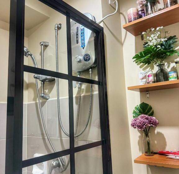 Urban Oasis Condo Near Ayala Mall Centrio 2