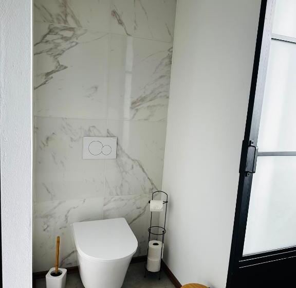 ベッドアンドブレックファースト Anina