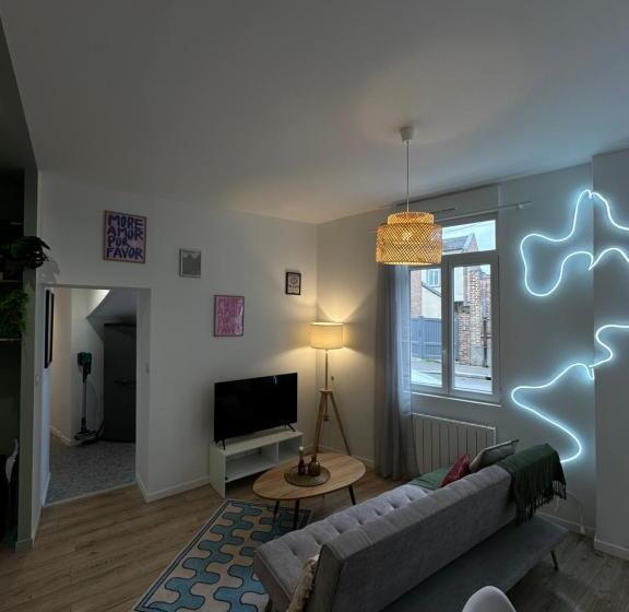 مبيت وإفطار La Chambre Bleue