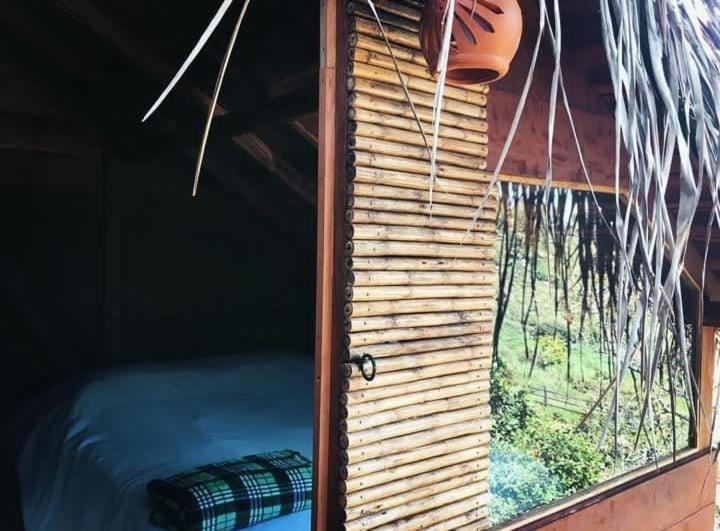 مبيت وإفطار Refugio La Roca