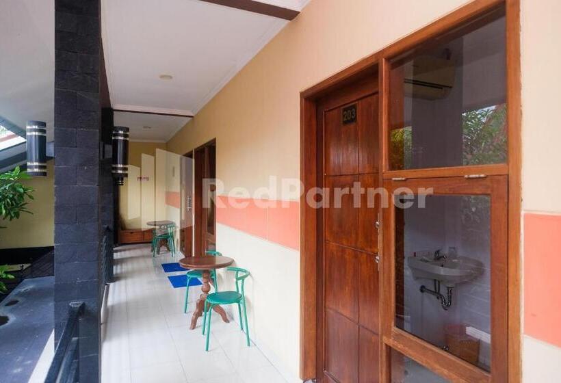 هتل Ndalem Pundhi Maguwoharjo Redpartner