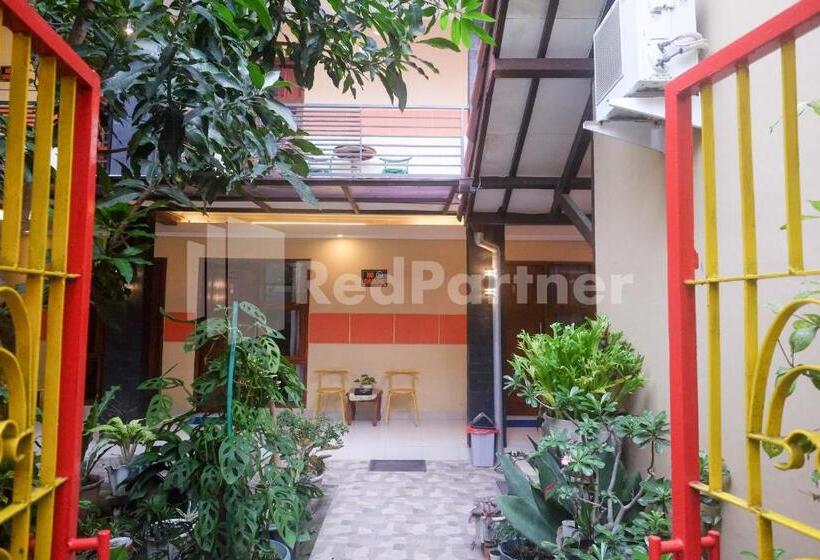 هتل Ndalem Pundhi Maguwoharjo Redpartner