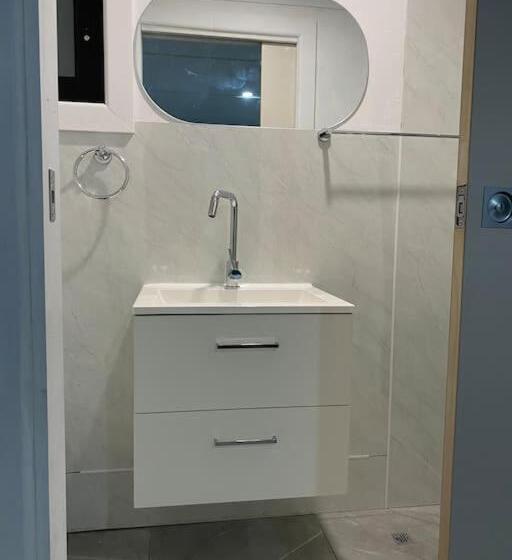 פנסיון Calala Paradise