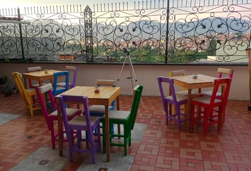 پانسیون La Iguana Café Y Más