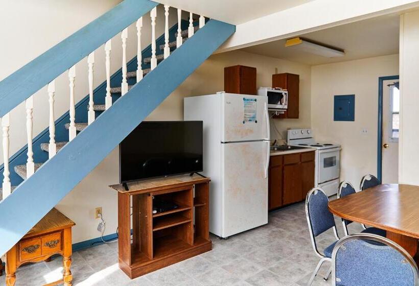 Shipwreck Villa @ The Reef