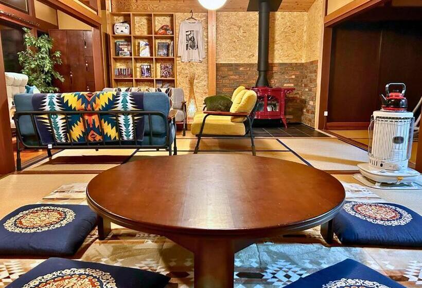 فندق صغير Guest House Detarameso