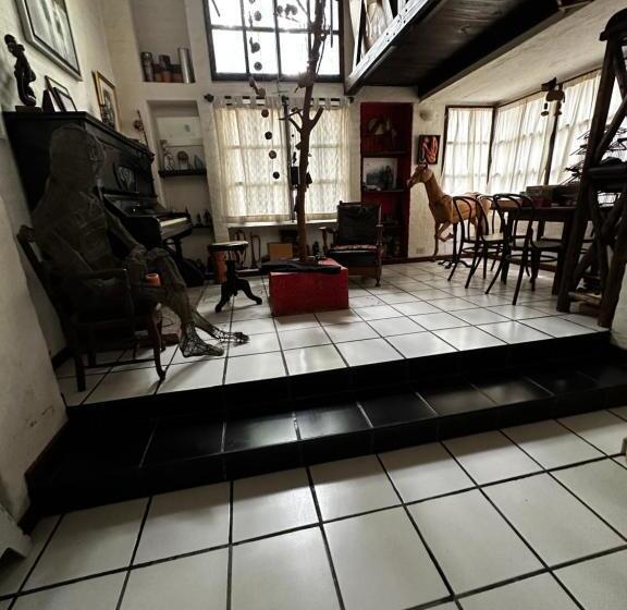 تختخواب و صبحانه La Casa Del árbol Chacras De Coria