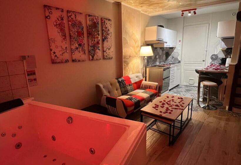 住宿加早餐  à Home Love Spa, Le Plus Luxueux Parmi Nos 2 établissements