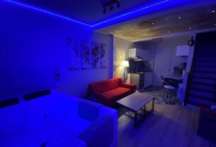 住宿加早餐  à Home Love Spa, Le Plus Luxueux Parmi Nos 2 établissements