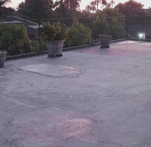 민박 Moon Deck Villa