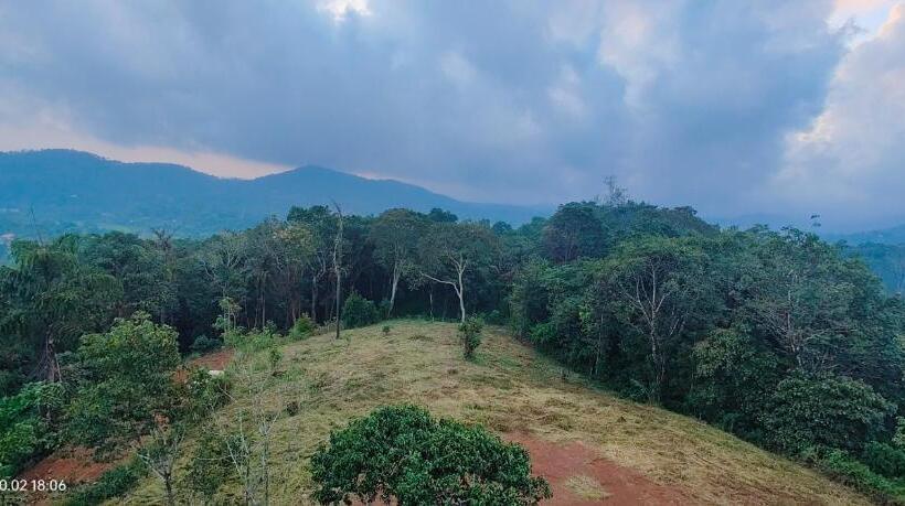酒店 Mountain View Villas Of Coorg