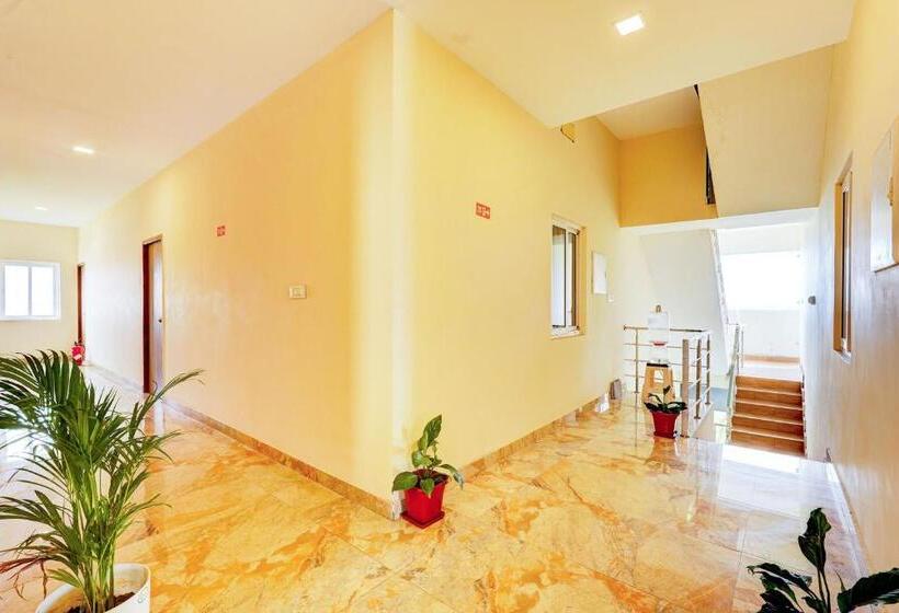 פנסיון Super Hotel O Sriperambadhur Formerly Radha Residency