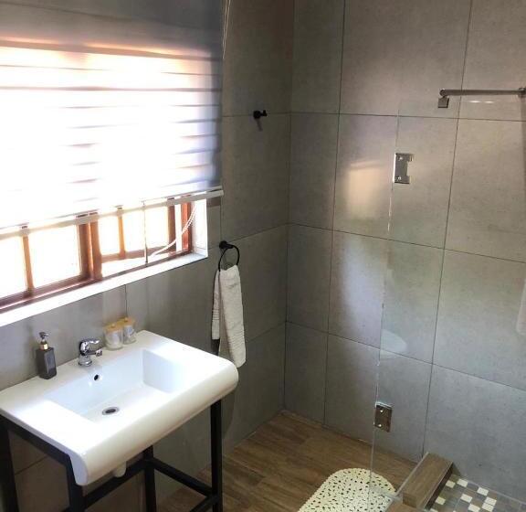 펜션 Serene Guesthouse