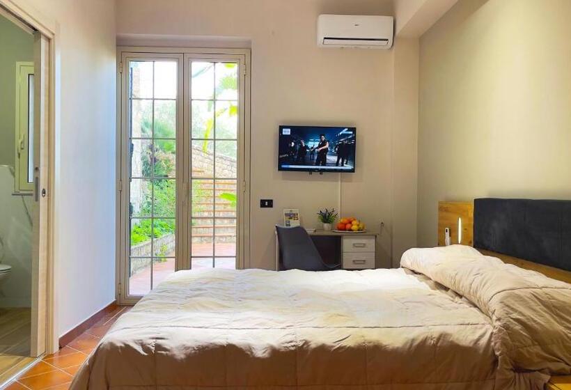 تختخواب و صبحانه Country Sicily Home