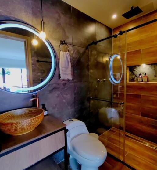 هتل Habitacion Deluxe 2 Con Jacuzzi A 20 Mt Del Parque