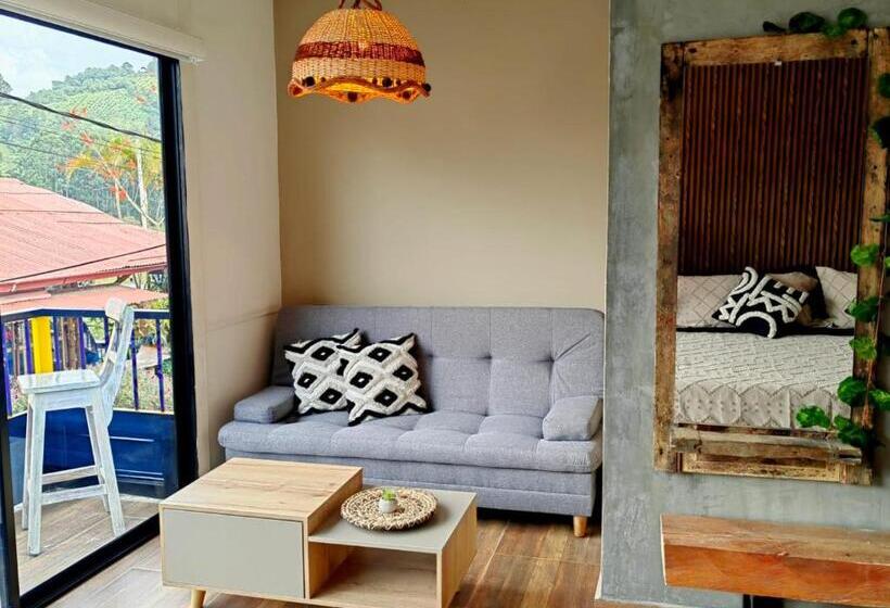 هتل Habitacion Deluxe 2 Con Jacuzzi A 20 Mt Del Parque