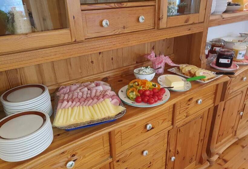 ペンション Brettmaisserhof