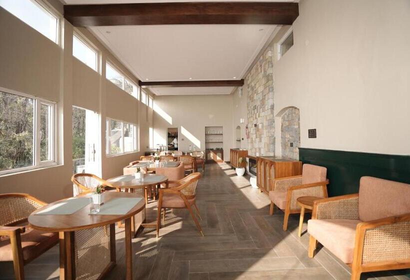 פנסיון The Ved Mussoorie